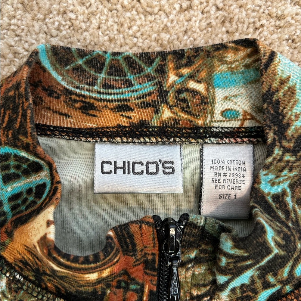 Chicos zip jacket size 1 or medium. Excellent condition. - Picture 4 of 8
